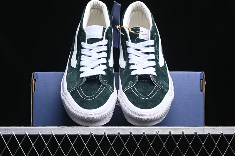 All categories Vans Vans series Vans Mid Vans China Vans Sk8-Mid Reissue 83 high-end branch suede casual retro skateboard shoes VN000CQQPRM